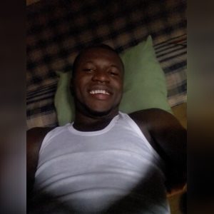 omatseyealade, online dating profile photo