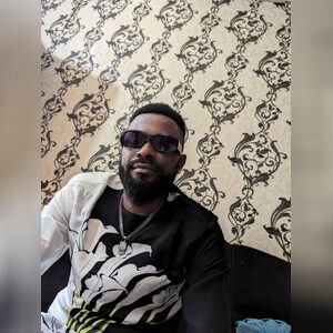 nathaniro1122, online dating profile photo