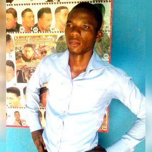 samite, online dating profile photo
