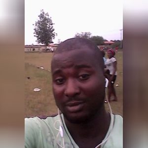 ayoola352, online dating profile photo