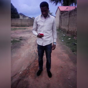 shomade, online dating profile photo