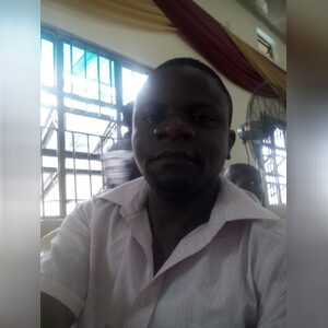 uduze, online dating profile photo