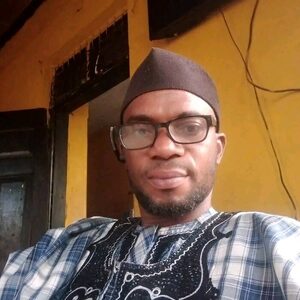 ade_james, online dating profile photo