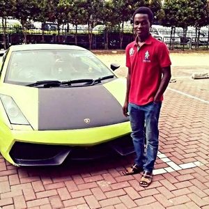 unlil, online dating profile photo