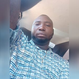 adeboluade, online dating profile photo