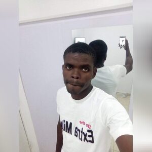 jabulani, online dating profile photo