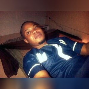 tola1989, online dating profile photo