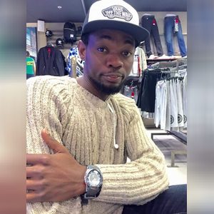 slyrabet, online dating profile photo