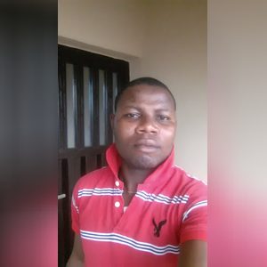 olatunji33, online dating profile photo