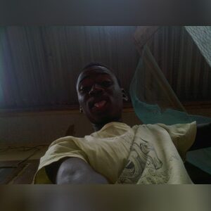 snahh, online dating profile photo