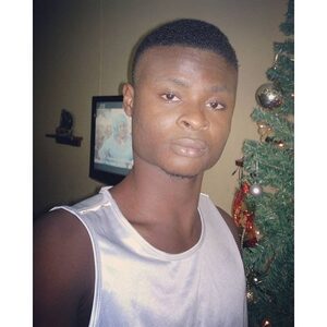 temilope, online dating profile photo