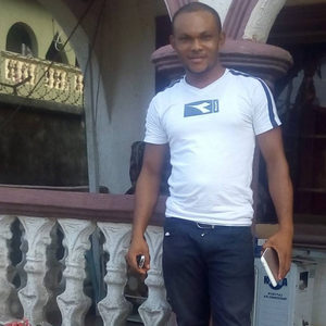 sakatan, online dating profile photo