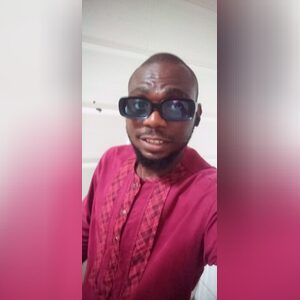 sopuruchilaud, online dating profile photo