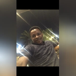 newbello, online dating profile photo