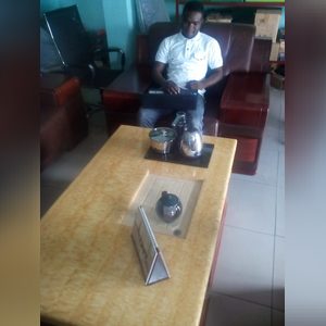 jagbade, online dating profile photo