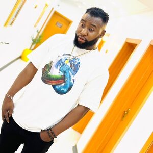 eddiemarcel, online dating profile photo