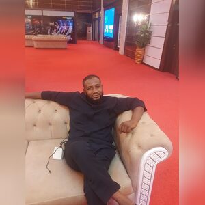 teazer, online dating profile photo