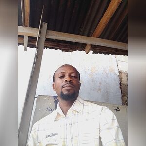 chim5, online dating profile photo