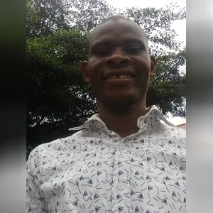 ayewo, online dating profile photo