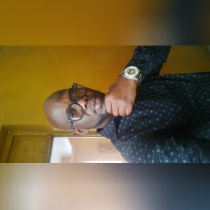 showizo1979, online dating profile photo