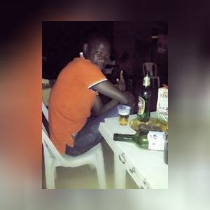 henflakes, online dating profile photo