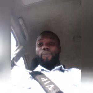 dblaq23, online dating profile photo