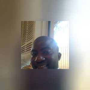 amah, online dating profile photo