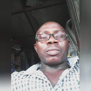 oluomo1st, online dating profile photo