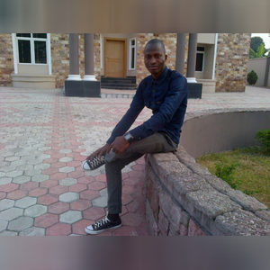 kehindee, online dating profile photo