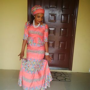 julibabe, online dating profile photo