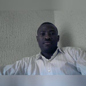 ojooluwatosin10, online dating profile photo