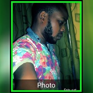 olaayinla_, online dating profile photo
