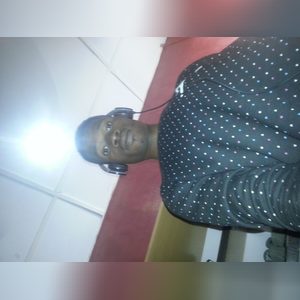 remikunle, online dating profile photo