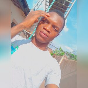 fiyinfoluwa016, online dating profile photo