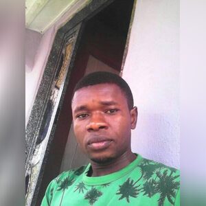 jazpee07, online dating profile photo