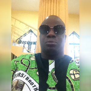 solomonagho, online dating profile photo