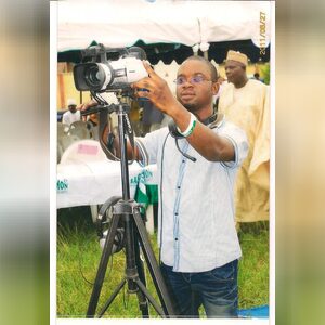 omoiya, online dating profile photo