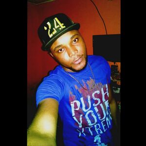 chilas4all, online dating profile photo