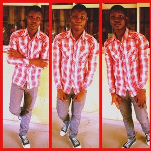 majekfabzy, online dating profile photo