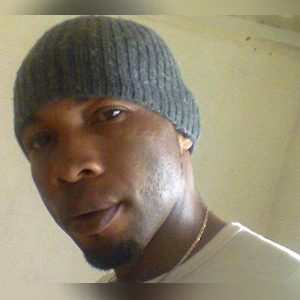 jonathanuzo, online dating profile photo