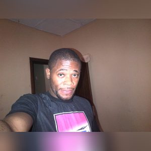 tommyonu, online dating profile photo