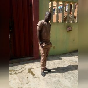 ayomide183, online dating profile photo
