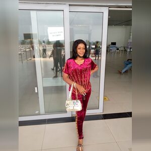 chimdi, online dating profile photo