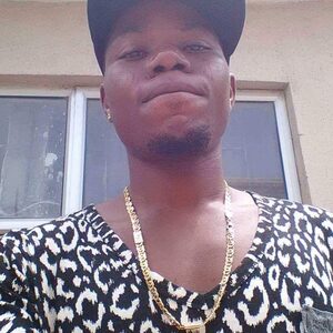 owolabiazeez, online dating profile photo