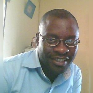 lanre_vom, online dating profile photo
