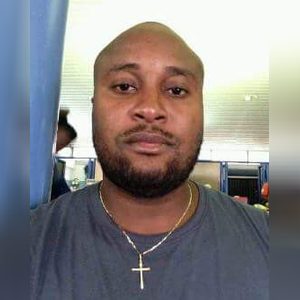 medua, online dating profile photo