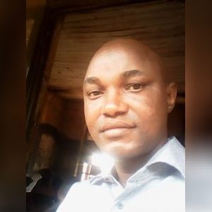 arowojede, online dating profile photo