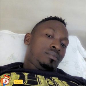 lahwe, online dating profile photo