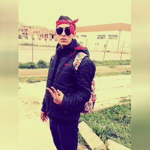 coreleone, online dating profile photo