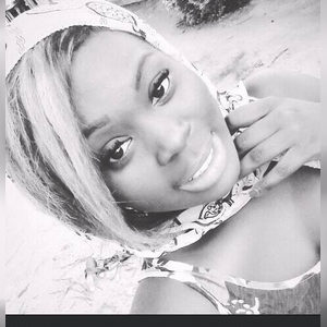 tosin457, online dating profile photo